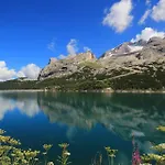 Alpenhotel La Montanara ロッカ・ピエートレ