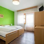 Alpenhotel La Montanara ホテル 3*
