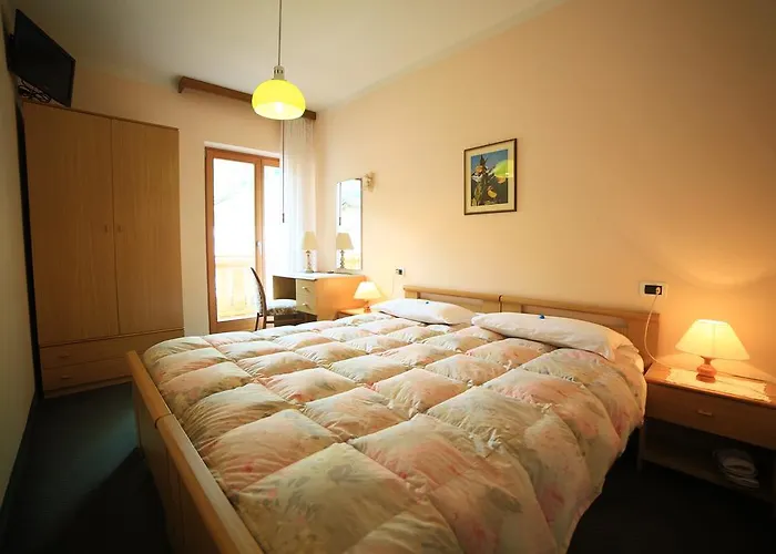 Alpenhotel La Montanara ロッカ・ピエートレ