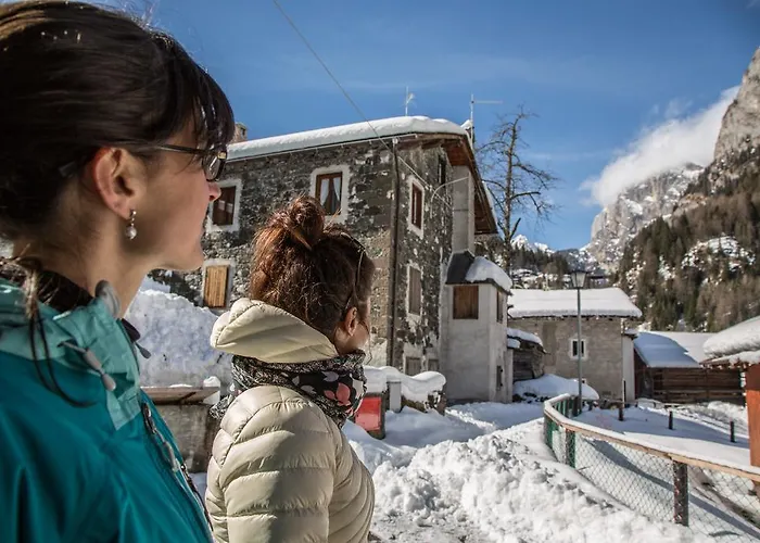 Alpenhotel La Montanara ホテル 3*